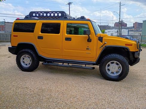 Used 2005 HUMMER H2 w/ Preferred Equipment Group AWD/4WD image 19