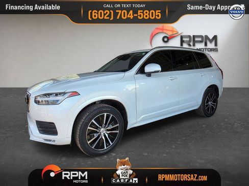 Used 2020 Volvo XC90 T5 Momentum w/ Protection Package Premier FWD image 3
