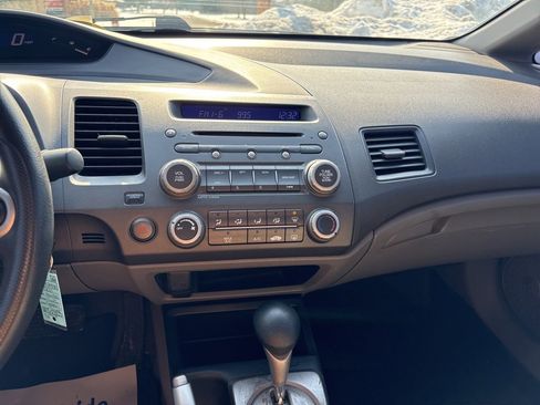 Used 2011 Honda Civic LX image 32