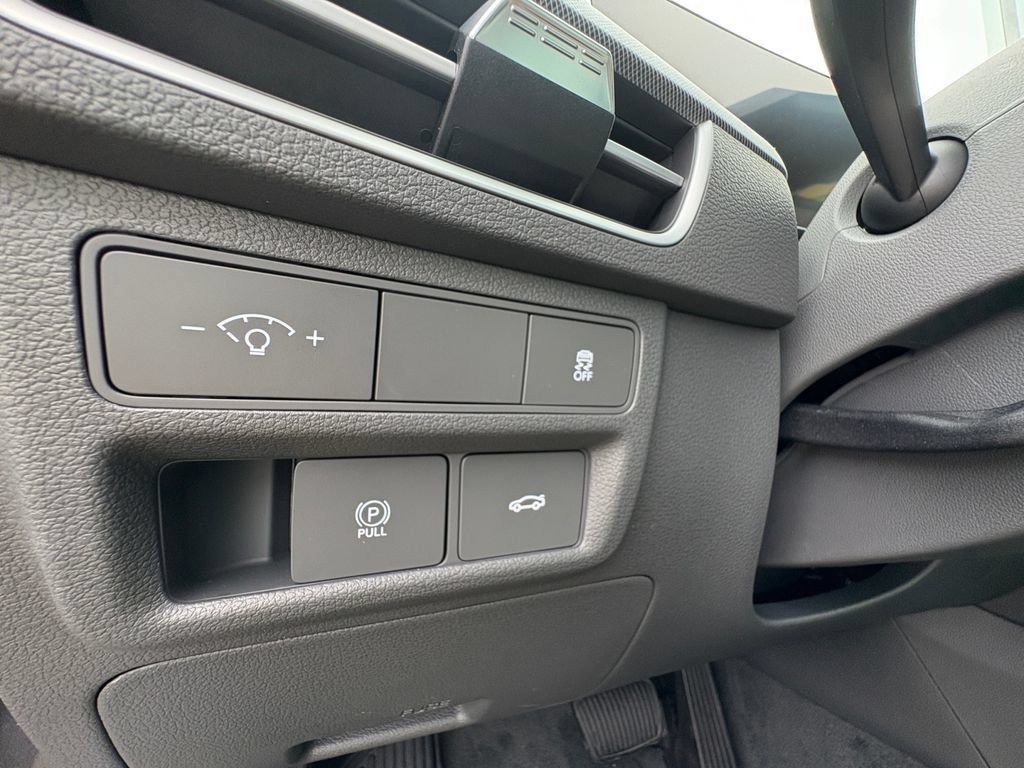 New 2024 Hyundai Sonata SEL w/ Convenience Package FWD image 4