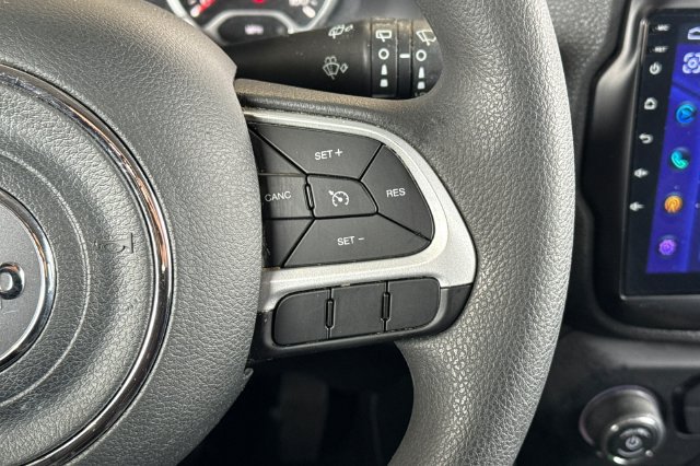 Used 2020 Jeep Renegade Sport FWD image 28