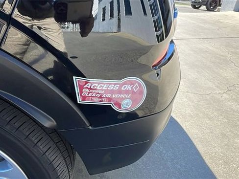 Used 2023 Chevrolet Bolt EUV LT w/ Comfort Package image 30