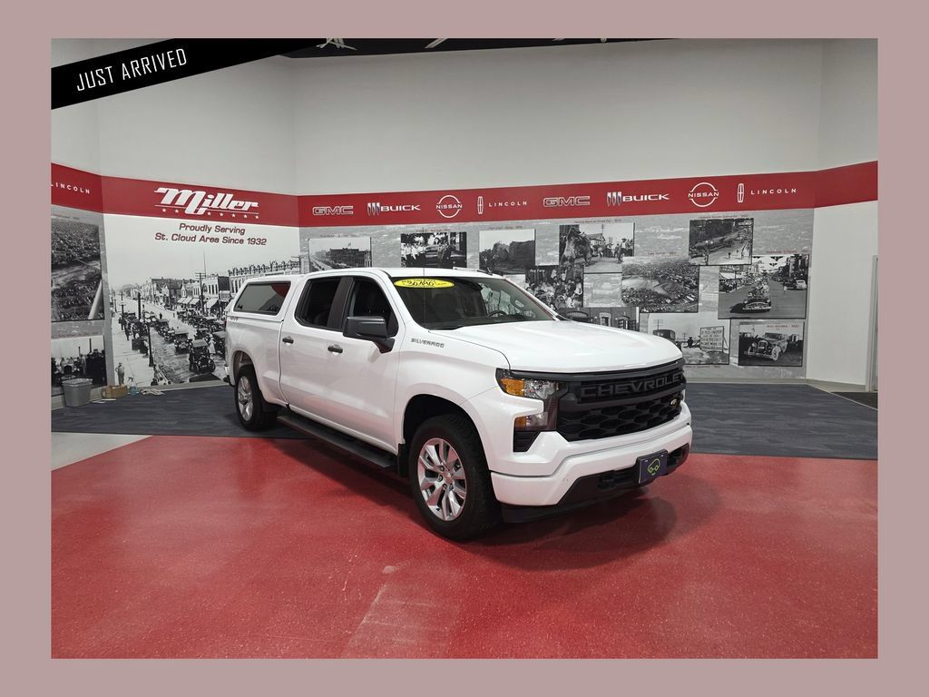 Certified 2023 Chevrolet Silverado 1500 Custom AWD/4WD image 1