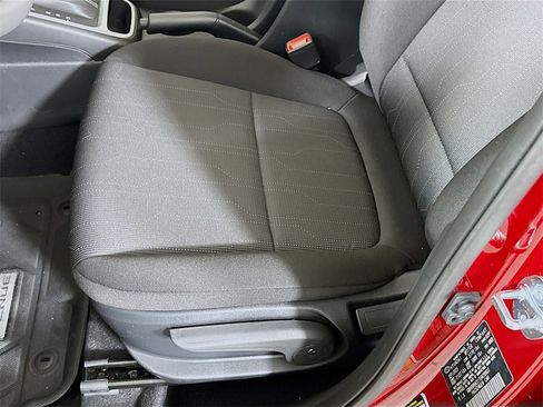 Certified 2026 Hyundai Venue SE image 23