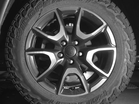 Used 2025 Jeep Compass Trailhawk image 14