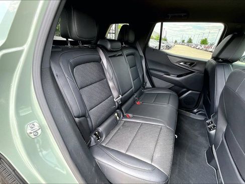 Used 2026 Chevrolet Equinox LT w/ Convenience Package II FWD image 34