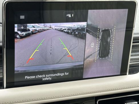 Used 2020 Lincoln Aviator Black Label w/ Dynamic Handling Package image 11