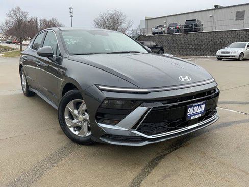New 2026 Hyundai Sonata SE image 2