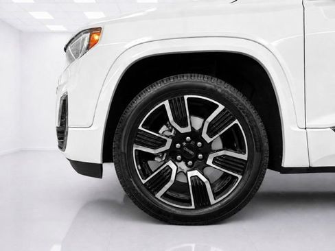 Used 2020 GMC Acadia Denali AWD/4WD image 7