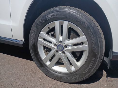 Used 2014 Mercedes-Benz GL 450 4MATIC image 12