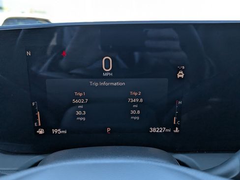 Used 2024 Buick Encore GX Sport Touring image 20