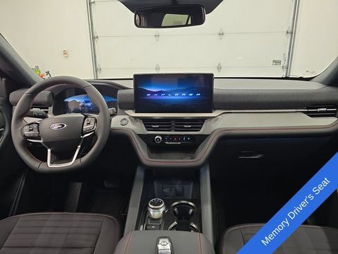 New 2026 Ford Explorer ST-Line w/ ST-Line Street Pack AWD/4WD image 16