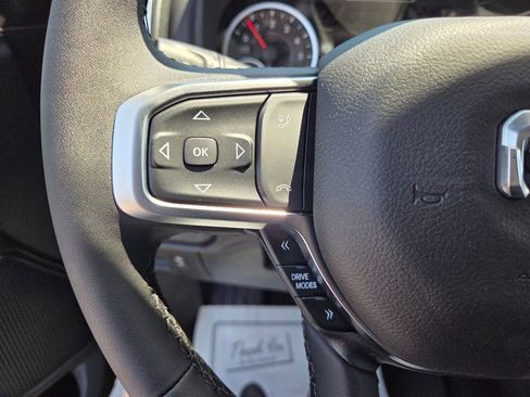 New 2026 RAM 1500 Big Horn AWD/4WD image 17
