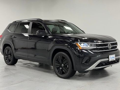 Used 2022 Volkswagen Atlas SE w/ Panoramic Sunroof Package image 6