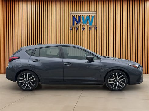 Used 2024 Subaru Impreza 2.0i Sport AWD/4WD image 33