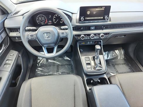 Used 2023 Honda CR-V EX image 19