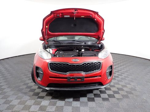 Used 2019 Kia Sportage LX image 9