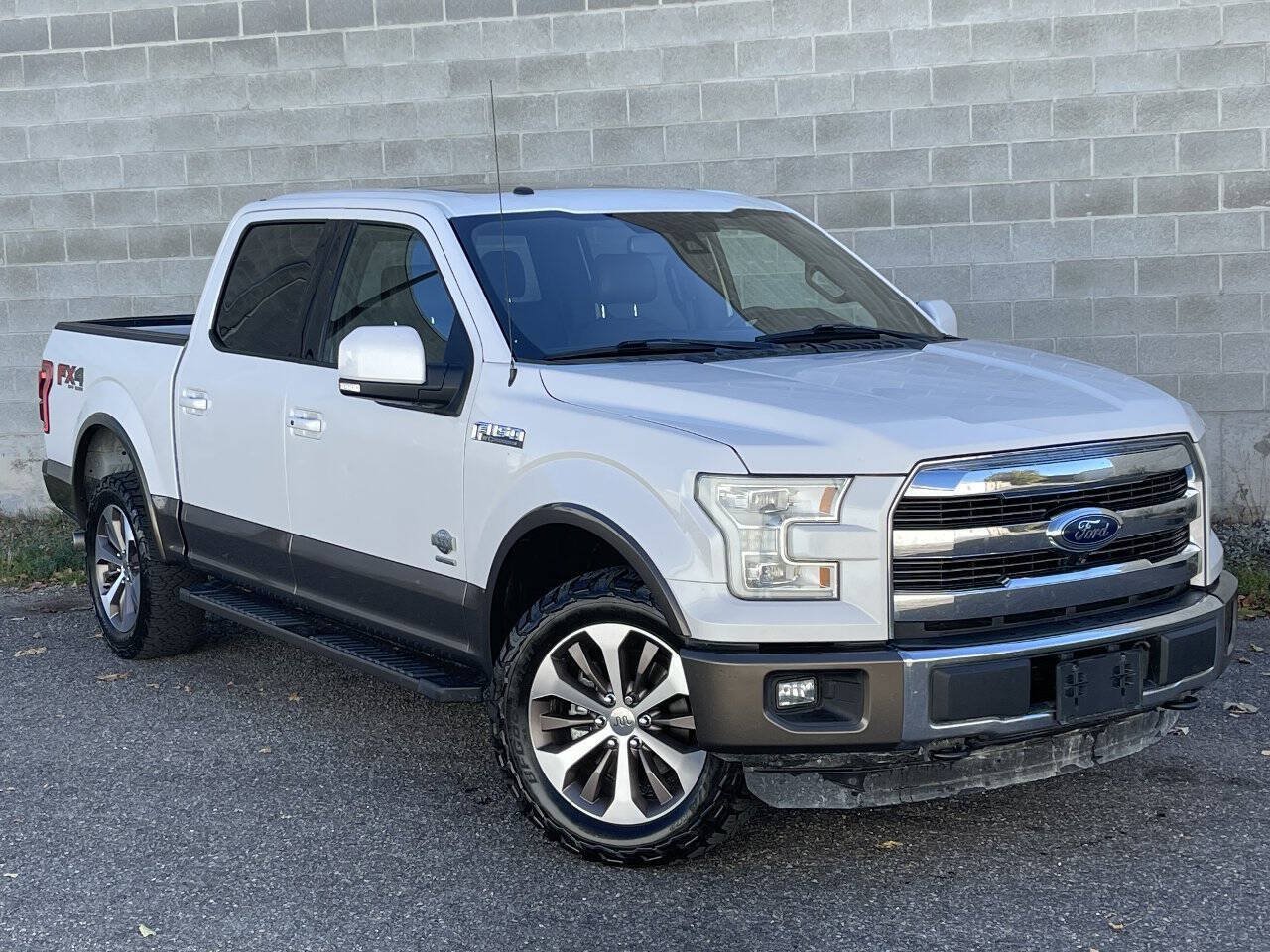 Used 2016 Ford F150 King Ranch w/ Equipment Group 601A Luxury AWD/4WD image 1