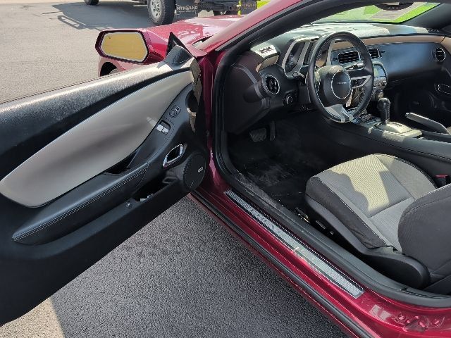 Used 2010 Chevrolet Camaro SS w/ RS Package RWD image 34