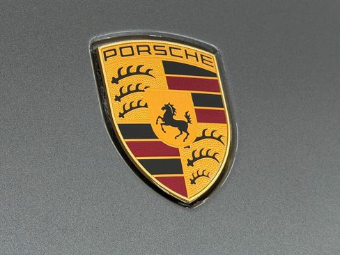 Certified 2023 Porsche Cayenne AWD/4WD image 35