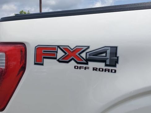 Used 2021 Ford F150 Lariat w/ Equipment Group 502A High AWD/4WD image 8