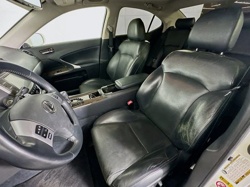 Used 2012 Lexus IS 250 w/ Premium Pkg Value Edition RWD image 13