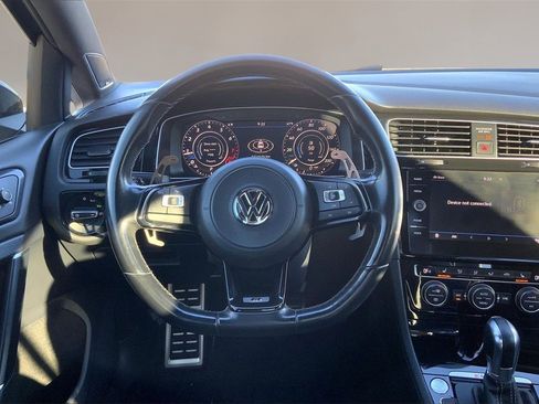 Used 2019 Volkswagen Golf R 4-Door image 5