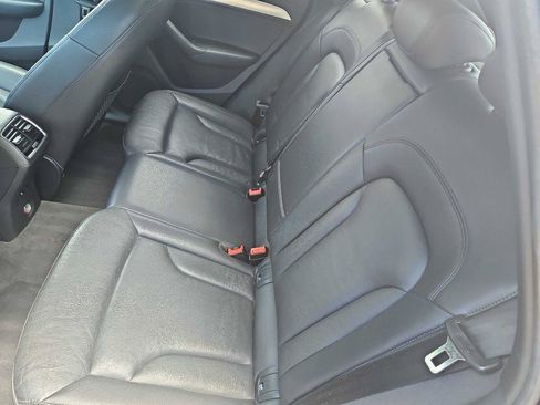 Used 2018 Audi Q3 2.0T Premium w/ Convenience Package FWD image 11