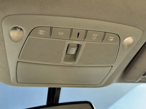 Used 2016 Nissan Murano Platinum image 23