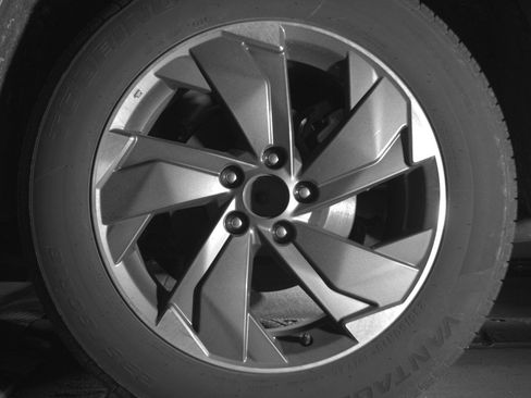 Used 2025 Nissan Rogue SV image 14