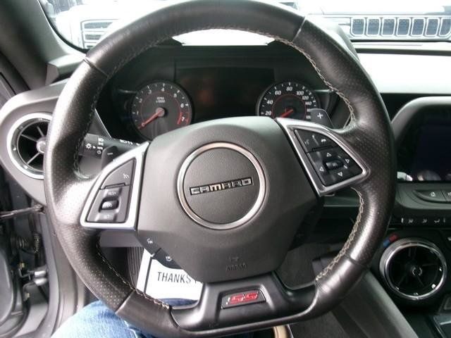 Used 2019 Chevrolet Camaro SS RWD image 8
