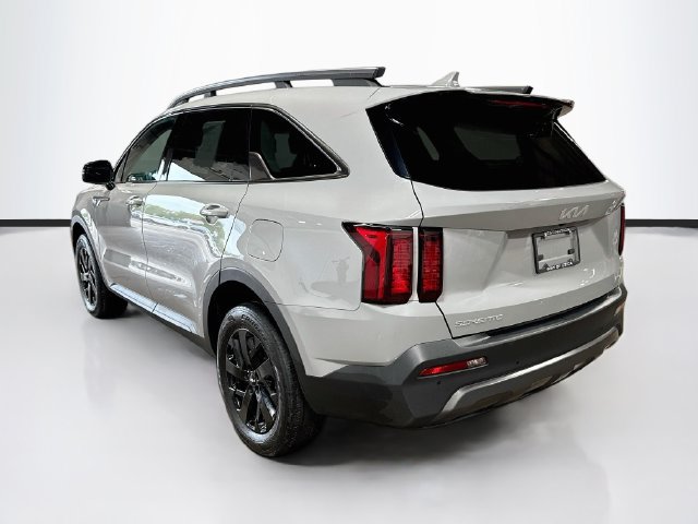 Certified 2023 Kia Sorento S w/ Panoramic Sunroof Package AWD/4WD image 5