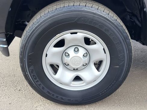Used 2023 Toyota Tacoma SR AWD/4WD image 10