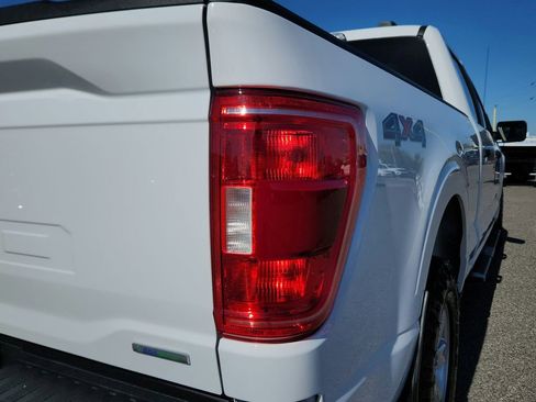Used 2021 Ford F150 XLT AWD/4WD image 11