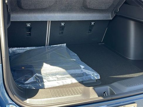 New 2025 Buick Envista Avenir image 26