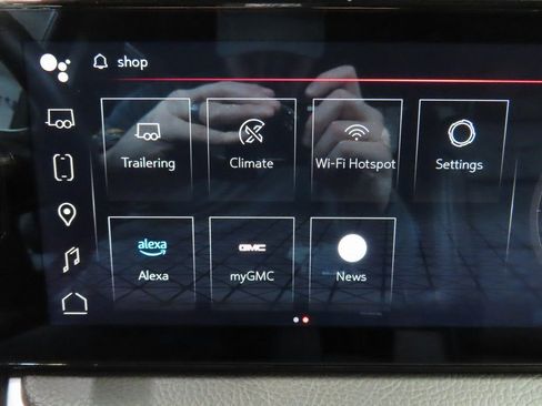 Used 2024 GMC Sierra 3500 Denali w/ Denali Reserve Package image 26