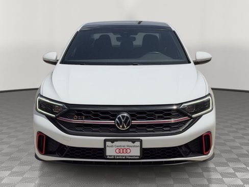 Used 2024 Volkswagen Jetta GLI Autobahn FWD image 6