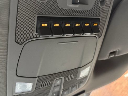 Used 2020 Ford F250 Lariat image 18