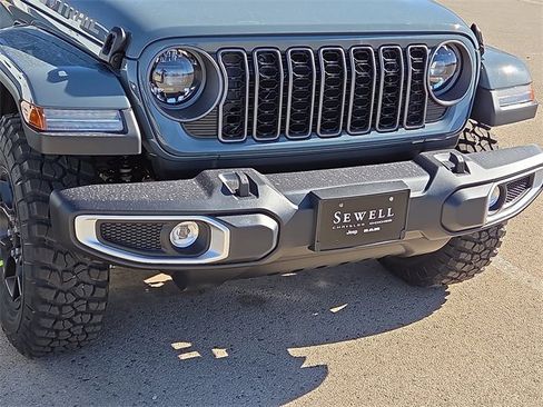 New 2026 Jeep Gladiator Sport image 6