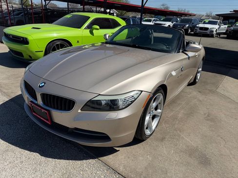 Used 2011 BMW Z4 sDrive30i w/ Premium Pkg image 13
