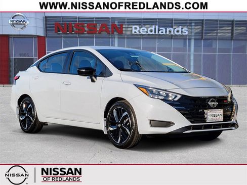 New 2025 Nissan Versa SR w/ Trunk Package image 1