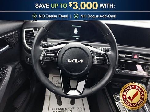 Used 2025 Kia Seltos S image 18