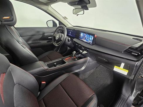 New 2026 Nissan Kicks SR w/ SR Premium Package image 14