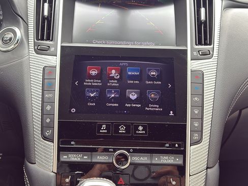 Used 2017 INFINITI Q60 Red Sport 400 RWD image 33