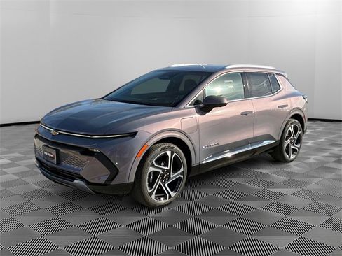 New 2026 Chevrolet Equinox EV LT image 7