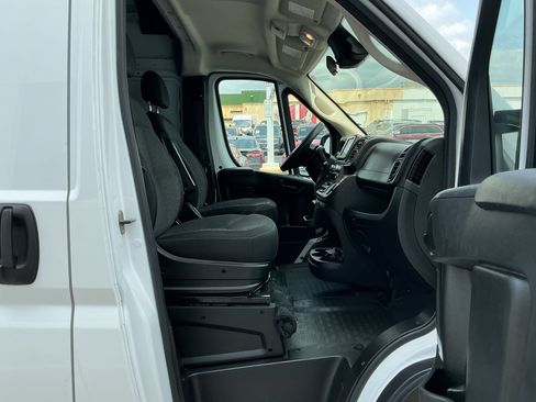 Used 2023 RAM ProMaster 2500 FWD image 29