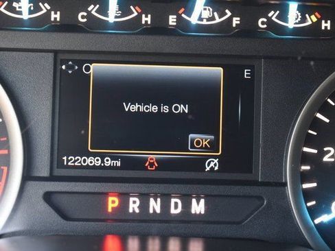 Used 2018 Ford F150 XLT w/ Equipment Group 302A Luxury AWD/4WD image 15