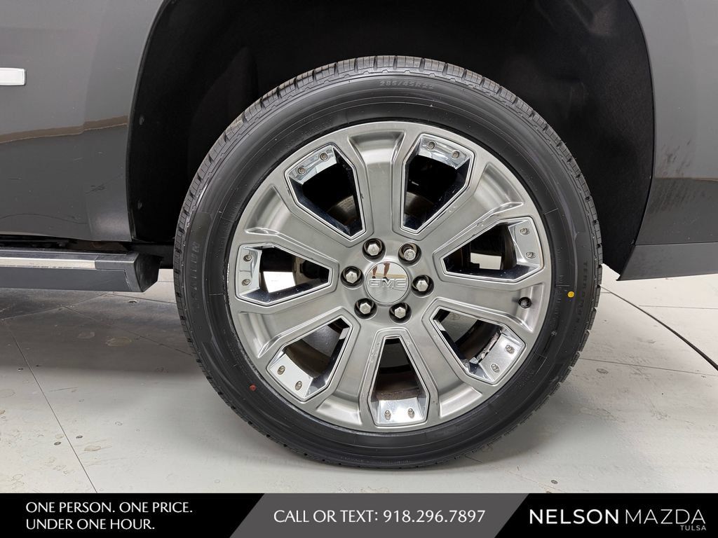 Used 2016 GMC Yukon Denali w/ Open Road Package AWD/4WD image 12