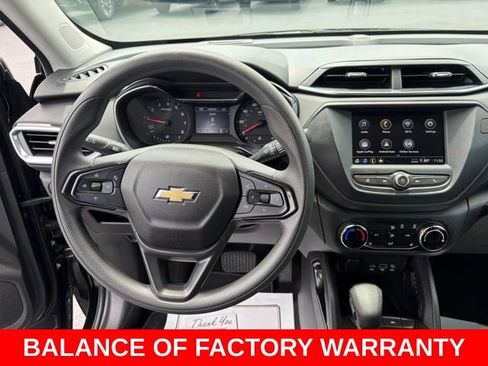 Used 2023 Chevrolet TrailBlazer LT FWD image 17