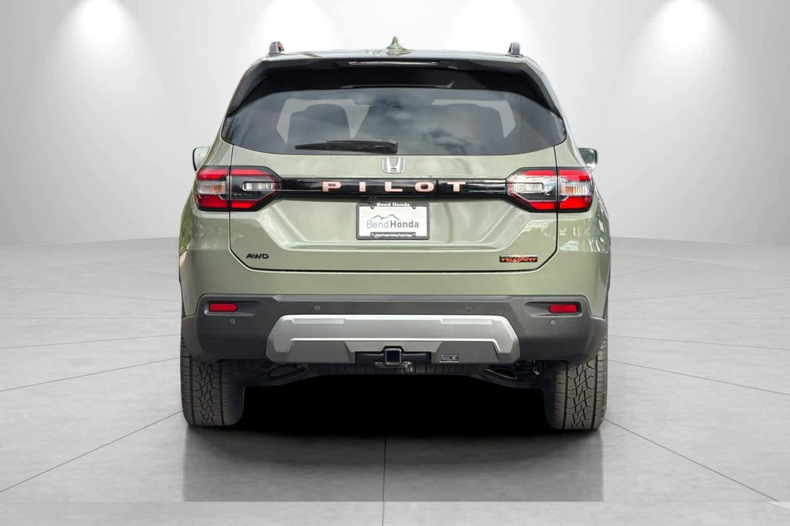 New 2026 Honda Pilot TrailSport image 7